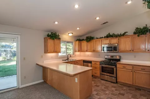 3395 Forest Homes Dr, Redding, CA 96002 photo 7