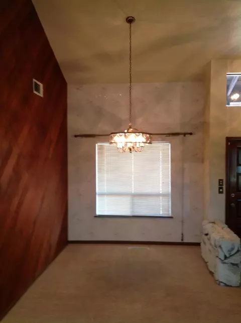 466 Woodcliff Dr, Redding, CA 96002 photo 8