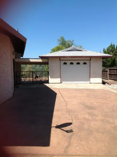466 Woodcliff Dr, Redding, CA 96002 photo 31