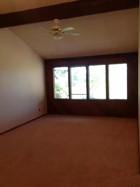 466 Woodcliff Dr, Redding, CA 96002 photo 7
