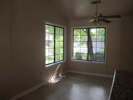 1720 Edgewood Dr, Redding, CA 96003 photo 9