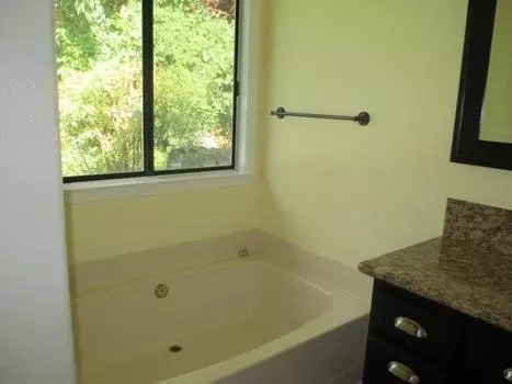 1720 Edgewood Dr, Redding, CA 96003 photo 17