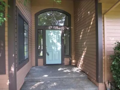 1720 Edgewood Dr, Redding, CA 96003 photo 4
