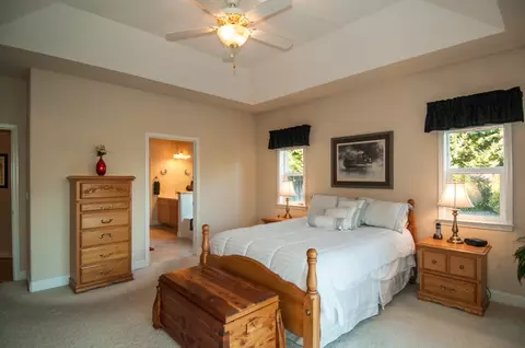 13031 Spring Lake St, Redding, CA 96003 photo 13