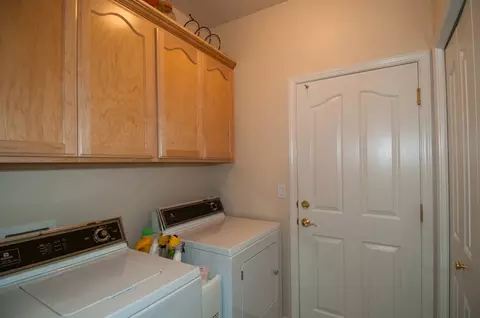 13031 Spring Lake St, Redding, CA 96003 photo 16