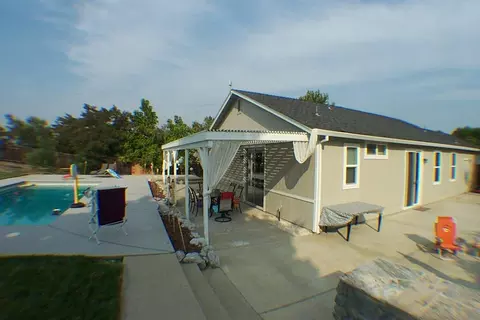 575 Springer Dr, Redding, CA 96003 photo 26