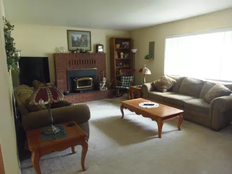 37080 Park Ave, Burney, CA 96013 photo 5