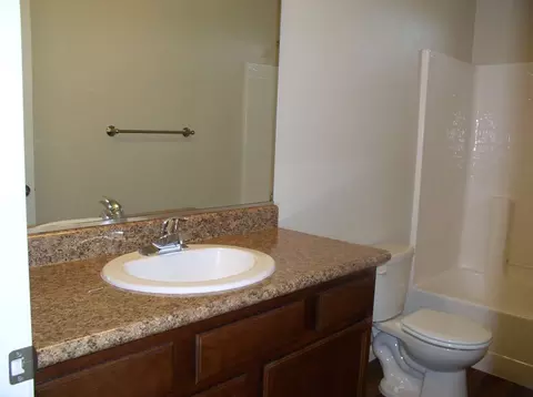 568 Mission De Oro, Redding, CA 96003 photo 4