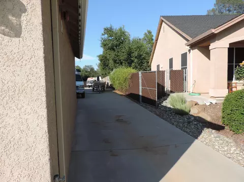 2038 Oshea Way, Redding, CA 96003 photo 15