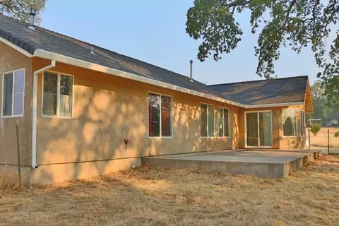10994 Oak Run Dr, Oak Run, CA 96069 photo 5