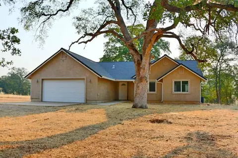 10994 Oak Run Dr, Oak Run, CA 96069 photo 1