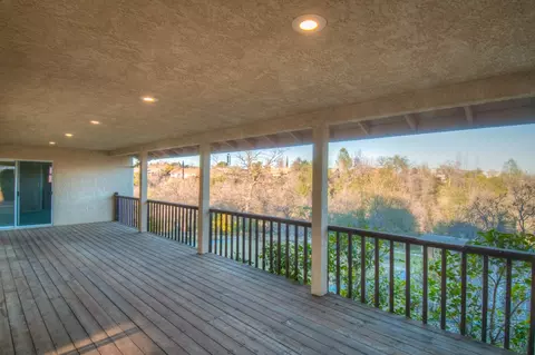 3728 Siskiyou St, Redding, CA 96001 photo 17
