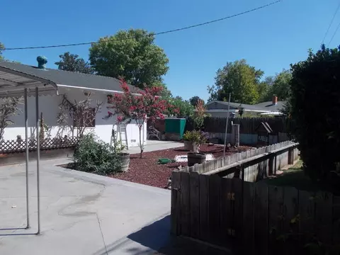 2105 Sycamore Dr, Redding, CA 96001 photo 28