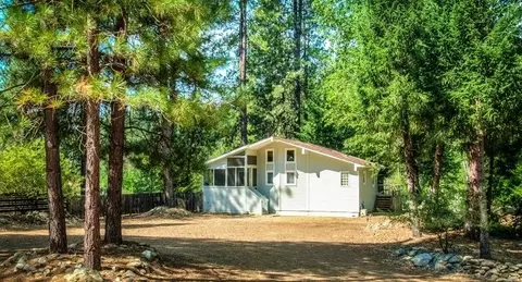 99 Dredger Ln, Lewiston, CA 96052 photo 7