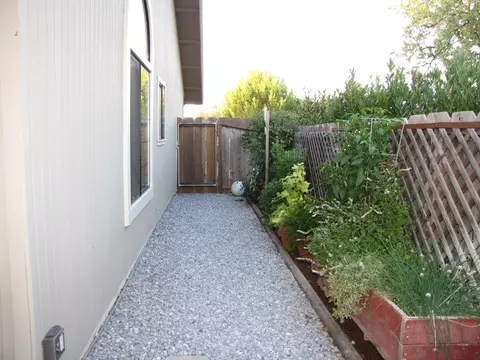 3563 Magnums Way, Redding, CA 96003 photo 33
