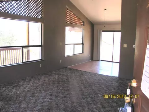 4852 Aloe Vera Dr, Redding, CA 96001 photo 3