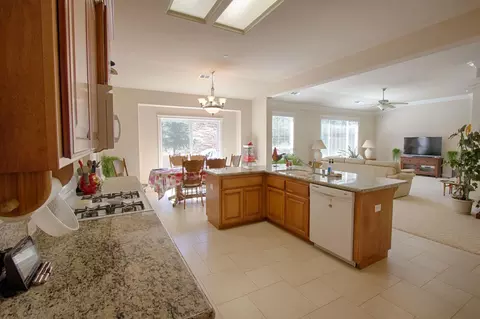 3631 Foothill Blvd, Redding, CA 96001 photo 11