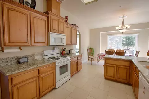 3631 Foothill Blvd, Redding, CA 96001 photo 9