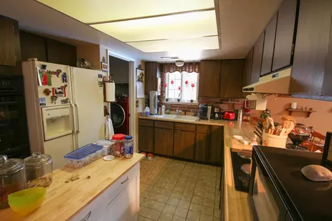 1801 Cameo Ct, Redding, CA 96002 photo 4