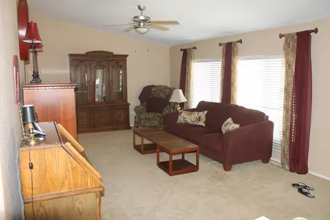 882 Butternut Trl, Redding, CA 96003 photo 17