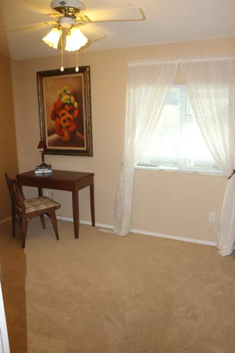 882 Butternut Trl, Redding, CA 96003 photo 7