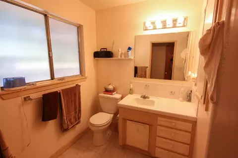4928 Alta Camino Dr, Redding, CA 96002 photo 10