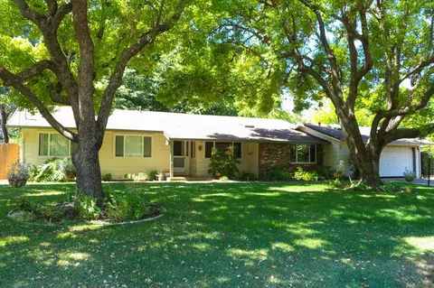 4928 Alta Camino Dr, Redding, CA 96002 photo 1