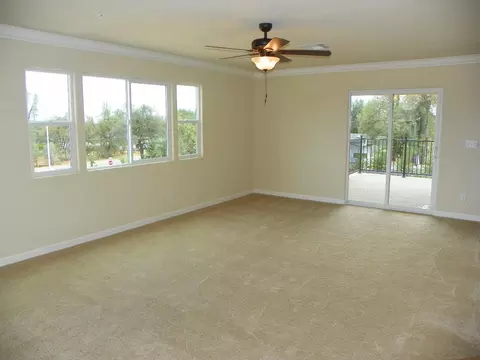 3255 Bridgewater, Redding, CA 96003 photo 2