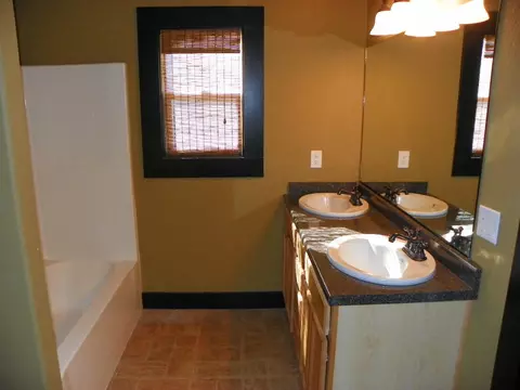 3270 Bridgewater, Redding, CA 96003 photo 13