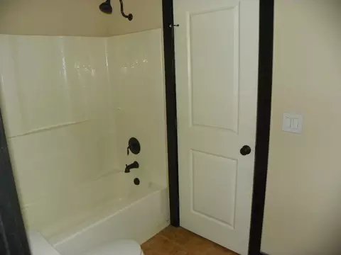3270 Bridgewater, Redding, CA 96003 photo 23