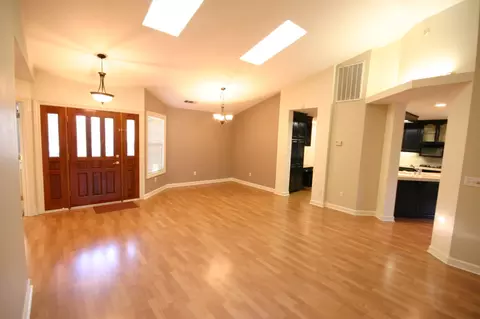 4018 Brittany Dr, Redding, CA 96002 photo 11