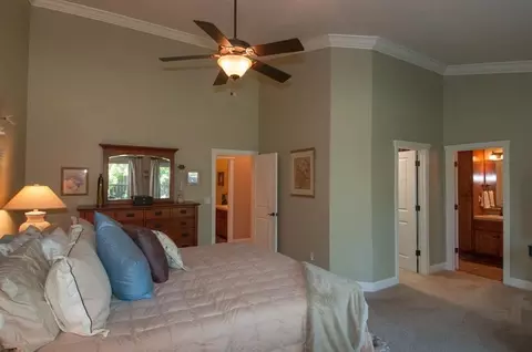 6045 Constitution Way, Redding, CA 96003 photo 9