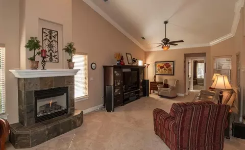 6045 Constitution Way, Redding, CA 96003 photo 4