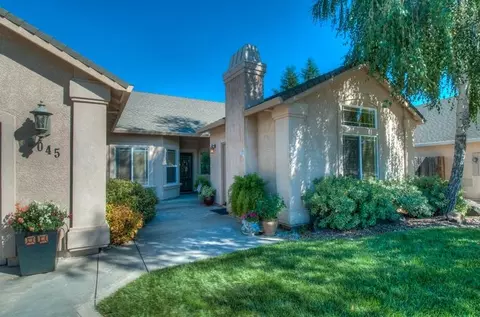 6045 Constitution Way, Redding, CA 96003 photo 2