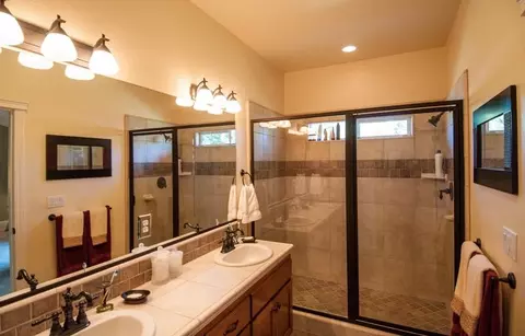 6045 Constitution Way, Redding, CA 96003 photo 11