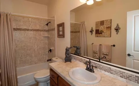 6045 Constitution Way, Redding, CA 96003 photo 13