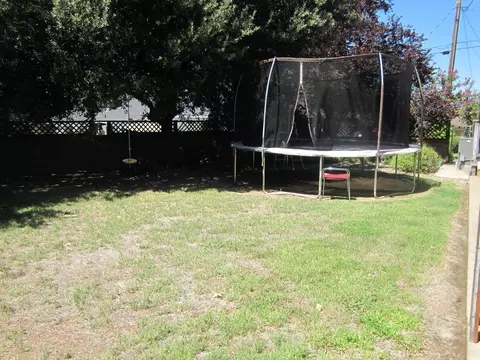 900 Overhill Dr, Redding, CA 96001 photo 12