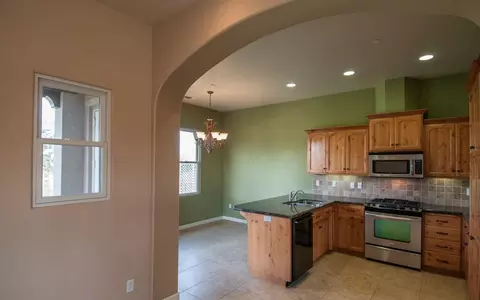 20247 Chalone Pl, Anderson, CA 96007 photo 3