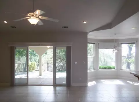 2341 Tradition Way, Redding, CA 96001 photo 5