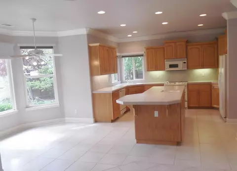 2341 Tradition Way, Redding, CA 96001 photo 8