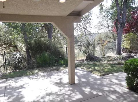 2341 Tradition Way, Redding, CA 96001 photo 20