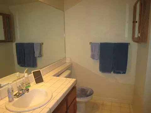 3207 Sunglow Dr, Redding, CA 96001 photo 9