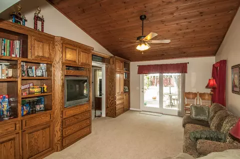 4582 Alta Camino, Redding, CA 96002 photo 11