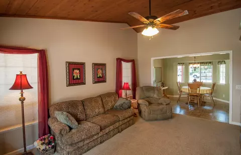 4582 Alta Camino, Redding, CA 96002 photo 12