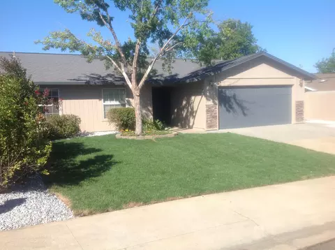 1432 Wingsetter Way, Redding, CA 96003 photo 2