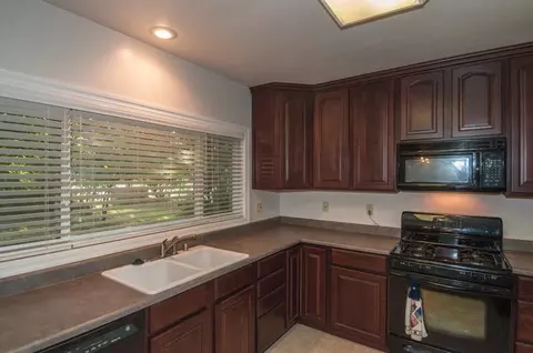 7264 Churn Creek Rd, Redding, CA 96002 photo 10