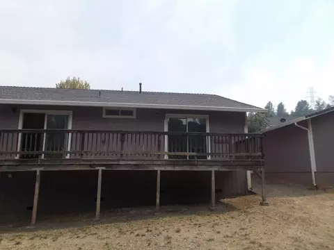 2284 Wicklow, Redding, CA 96001 photo 15