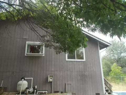 2284 Wicklow, Redding, CA 96001 photo 13