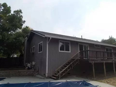 2284 Wicklow, Redding, CA 96001 photo 8