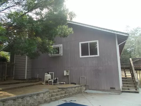 2284 Wicklow, Redding, CA 96001 photo 7